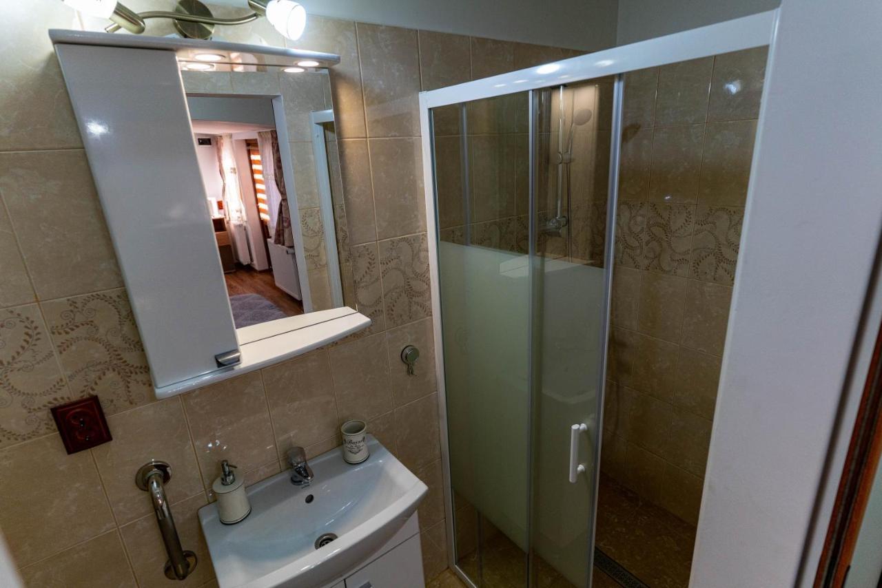 La Bebe 2 Beds Apartamento Hunedoara Exterior foto
